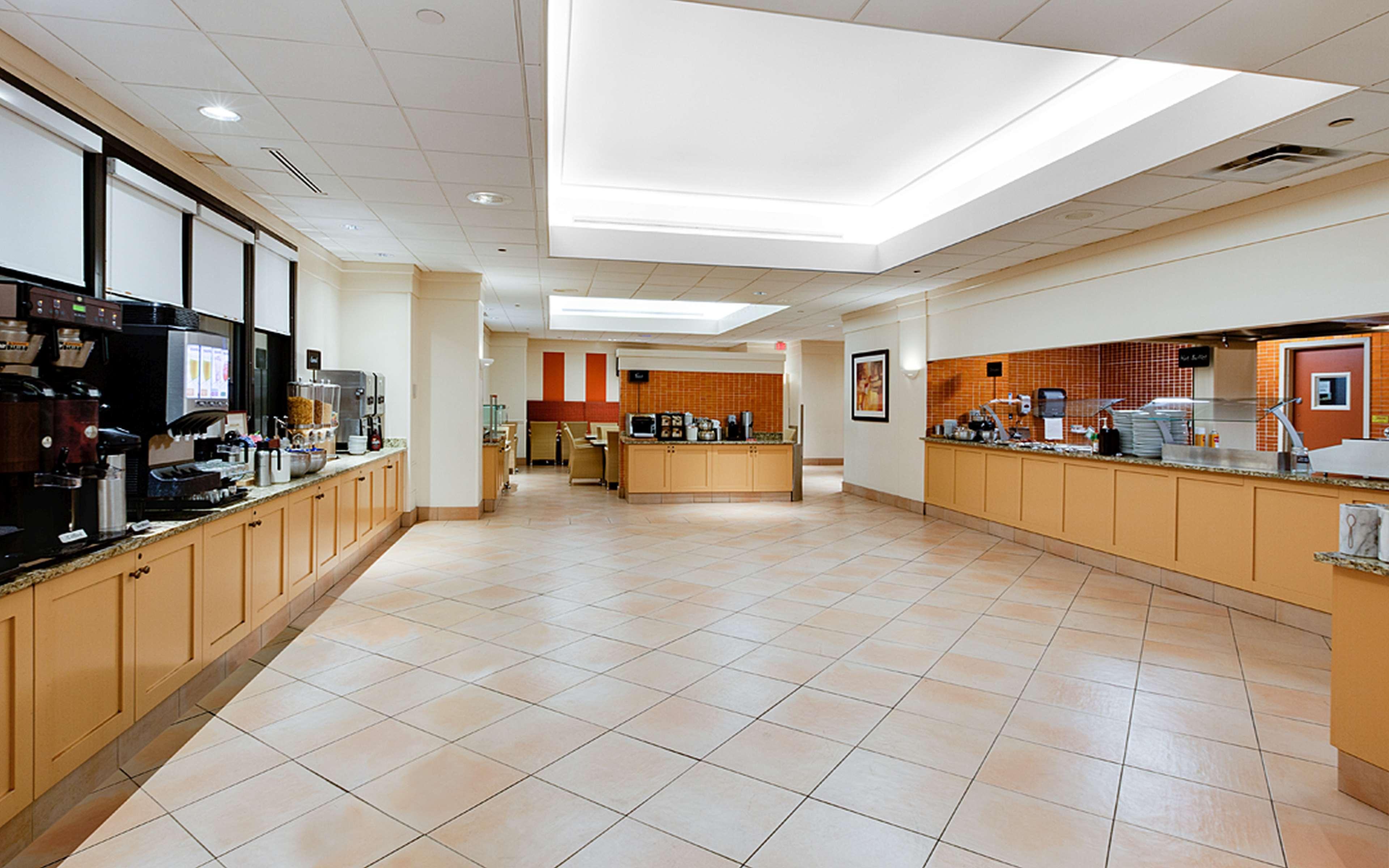 Embassy Suites By Hilton Tampa Airport Westshore Extérieur photo
