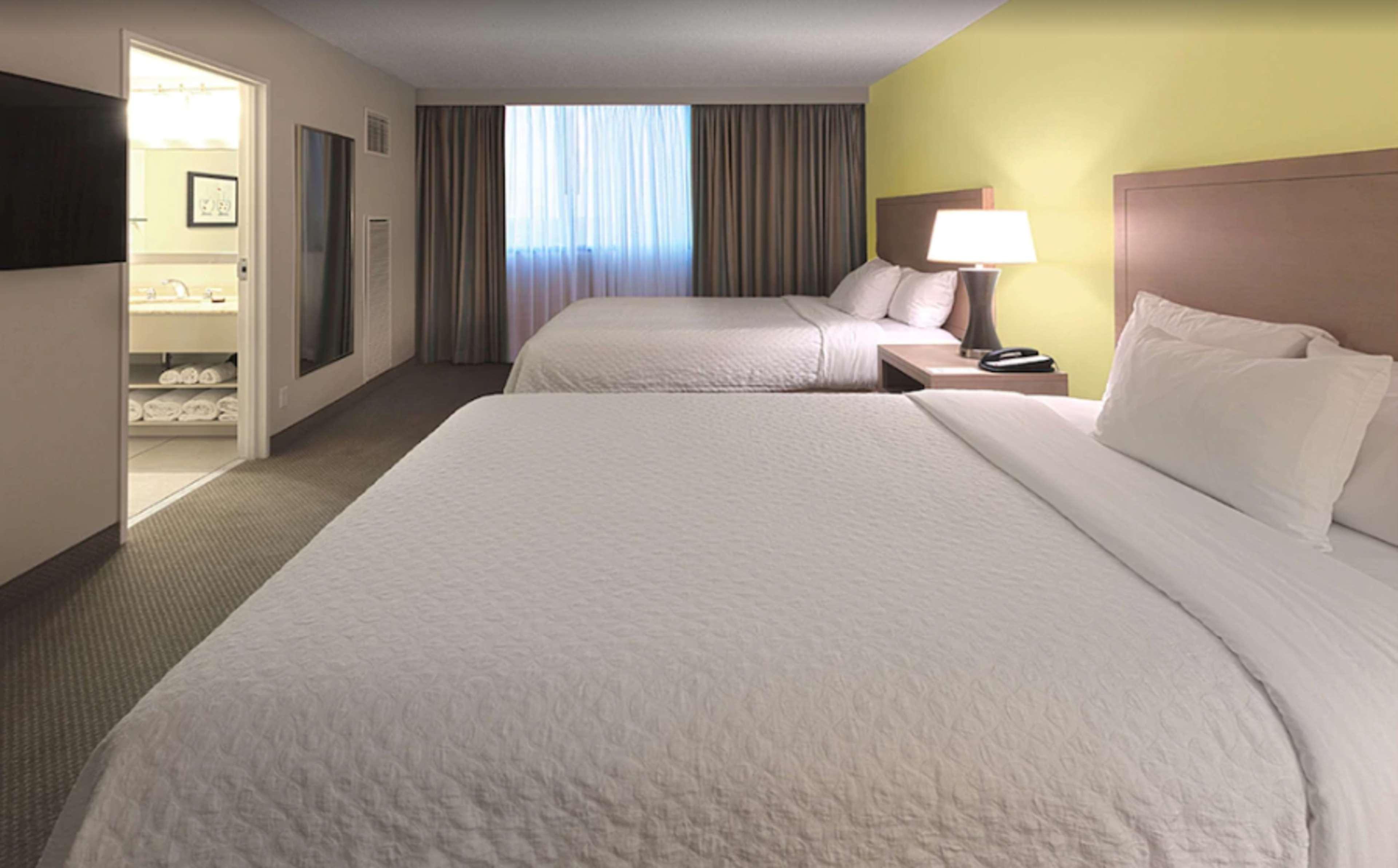 Embassy Suites By Hilton Tampa Airport Westshore Extérieur photo