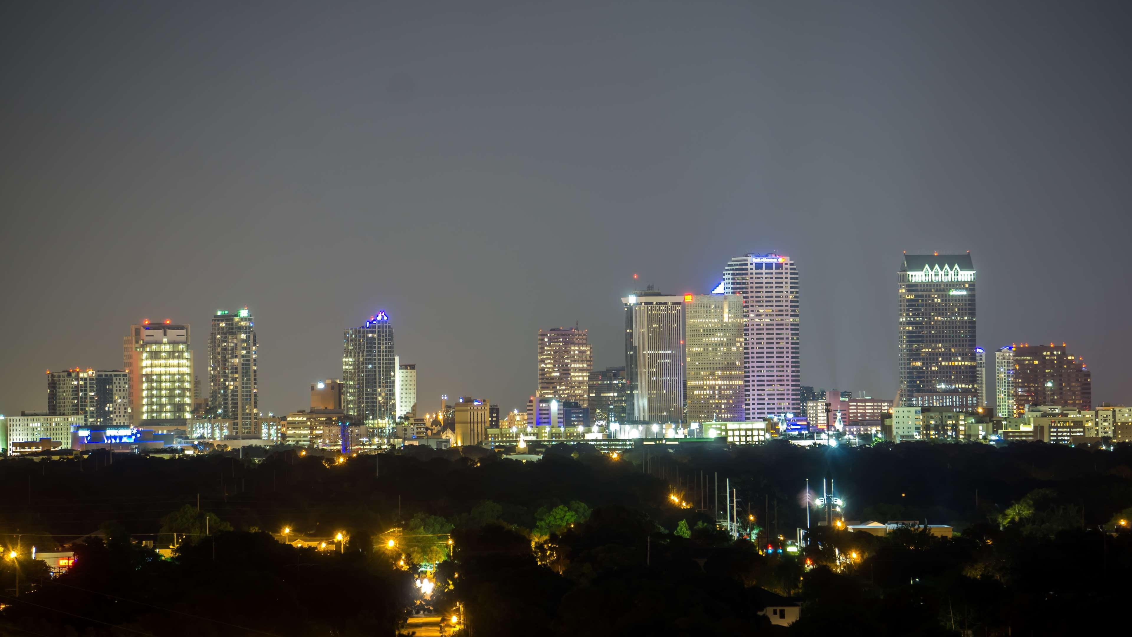 Embassy Suites By Hilton Tampa Airport Westshore Extérieur photo