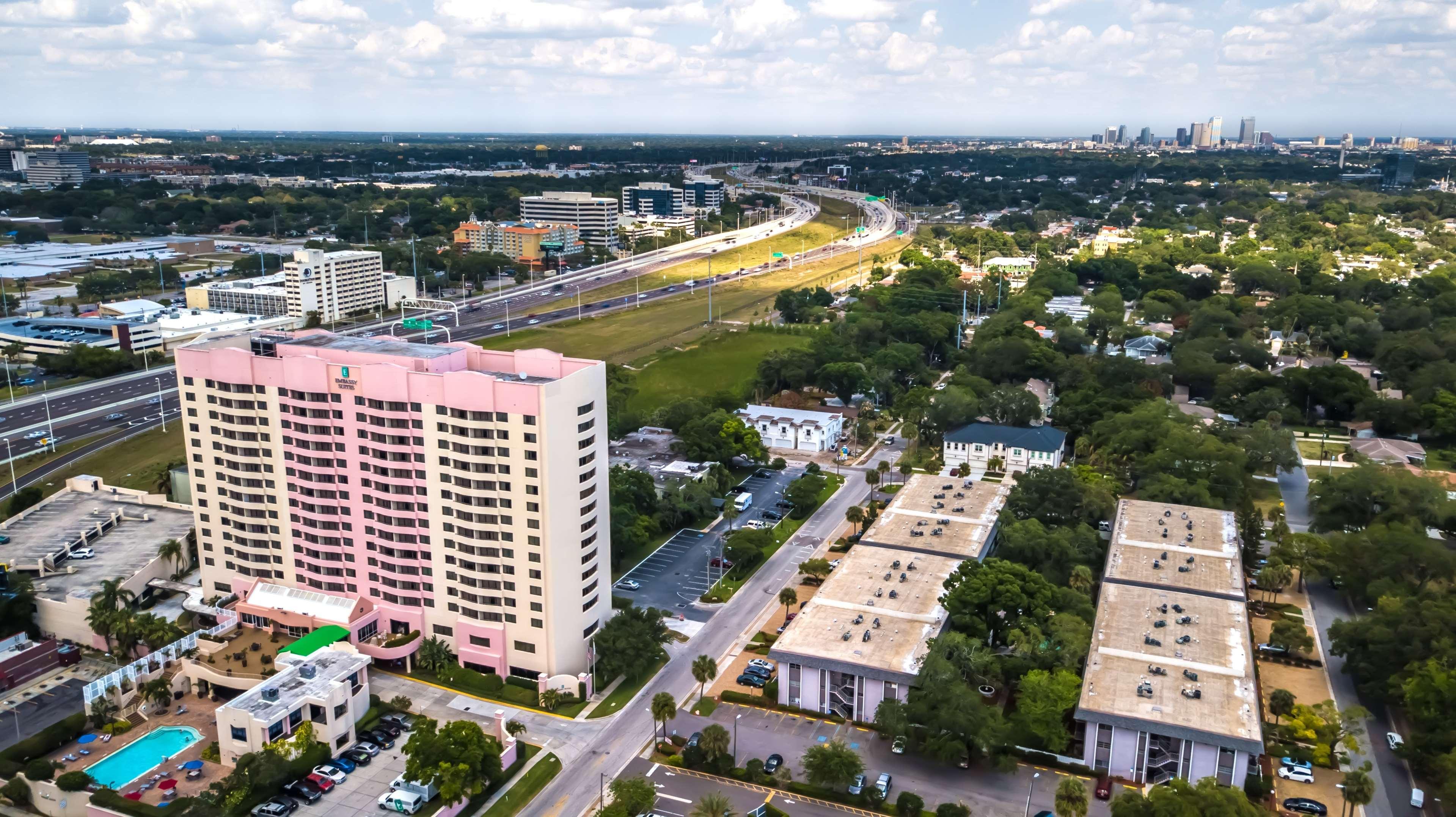 Embassy Suites By Hilton Tampa Airport Westshore Extérieur photo