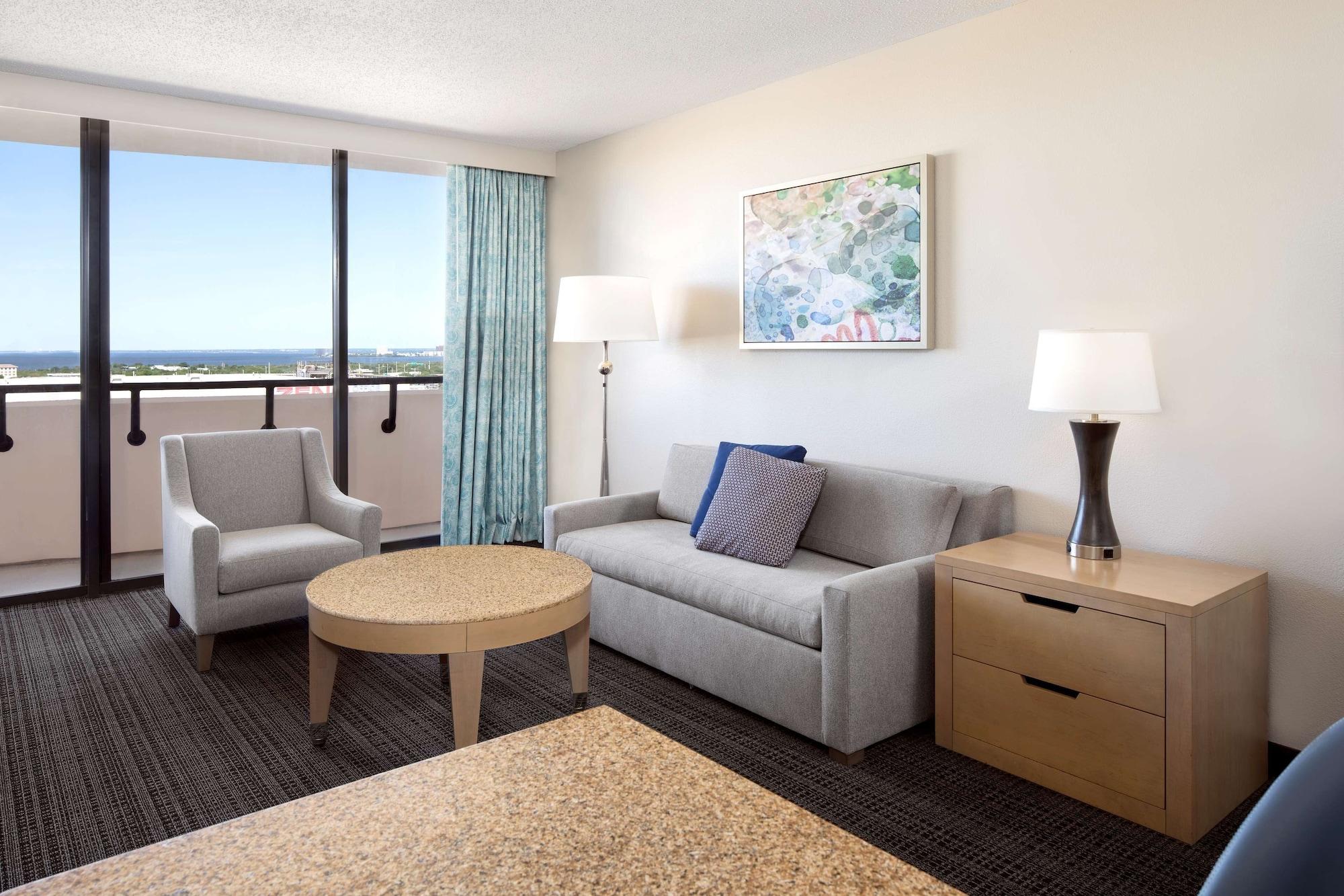 Embassy Suites By Hilton Tampa Airport Westshore Extérieur photo