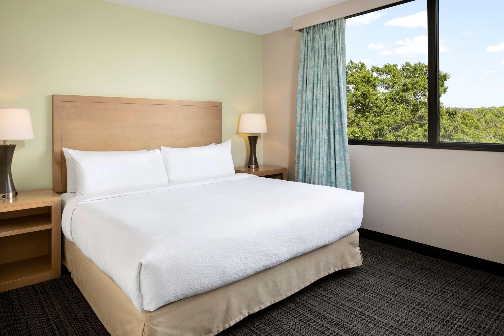 Embassy Suites By Hilton Tampa Airport Westshore Extérieur photo