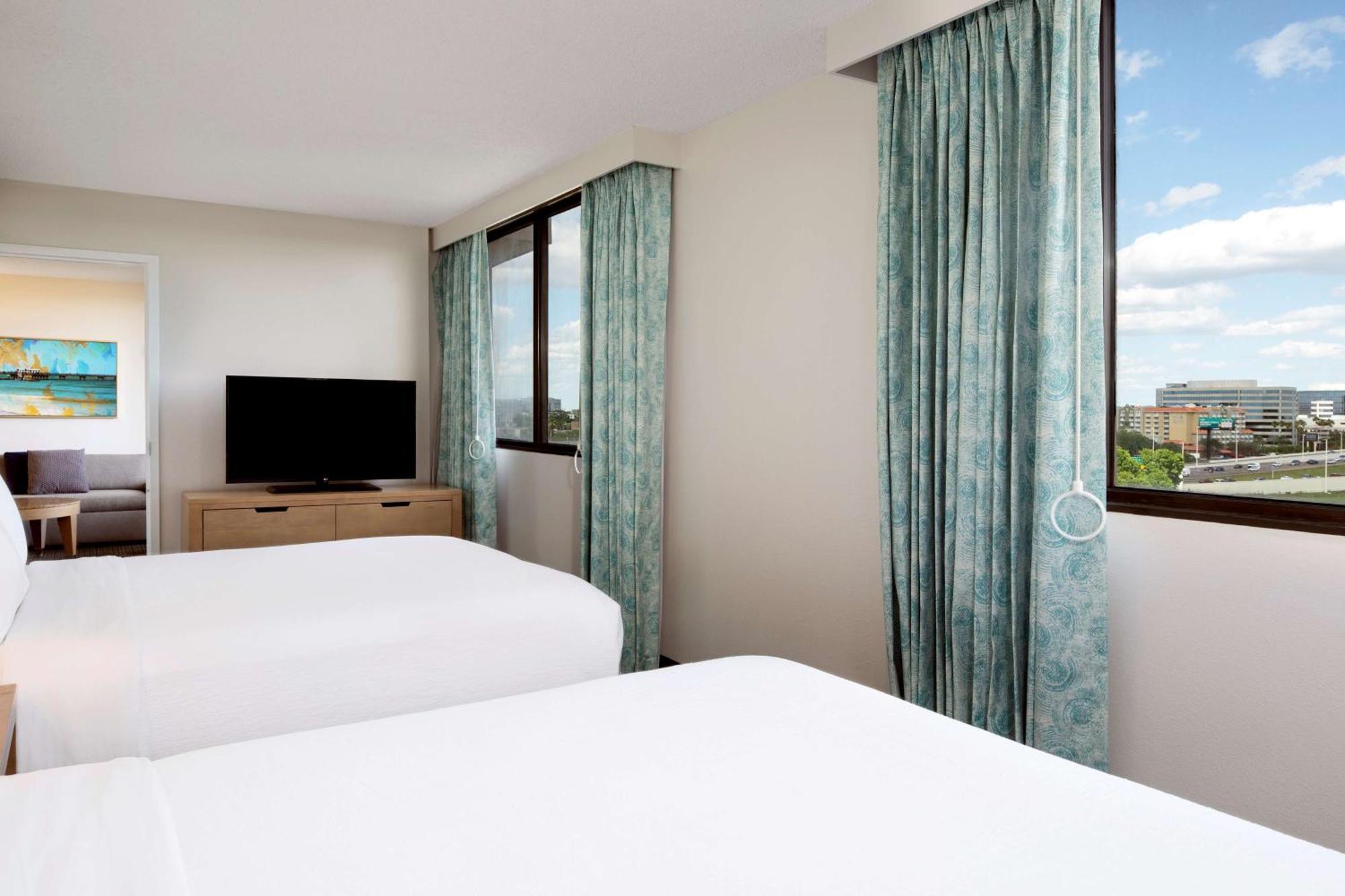 Embassy Suites By Hilton Tampa Airport Westshore Extérieur photo