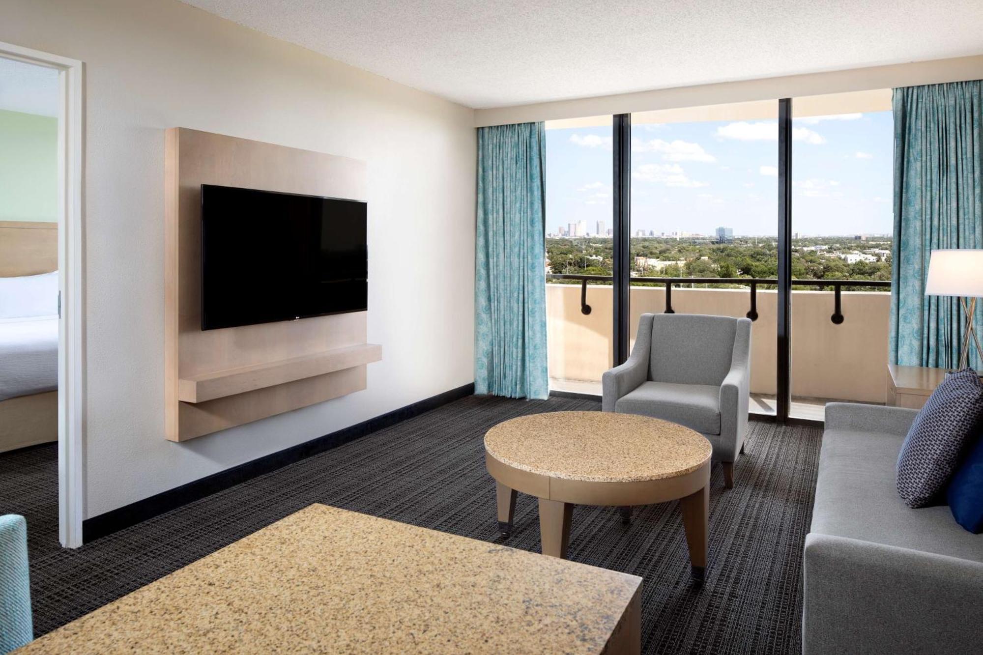 Embassy Suites By Hilton Tampa Airport Westshore Extérieur photo