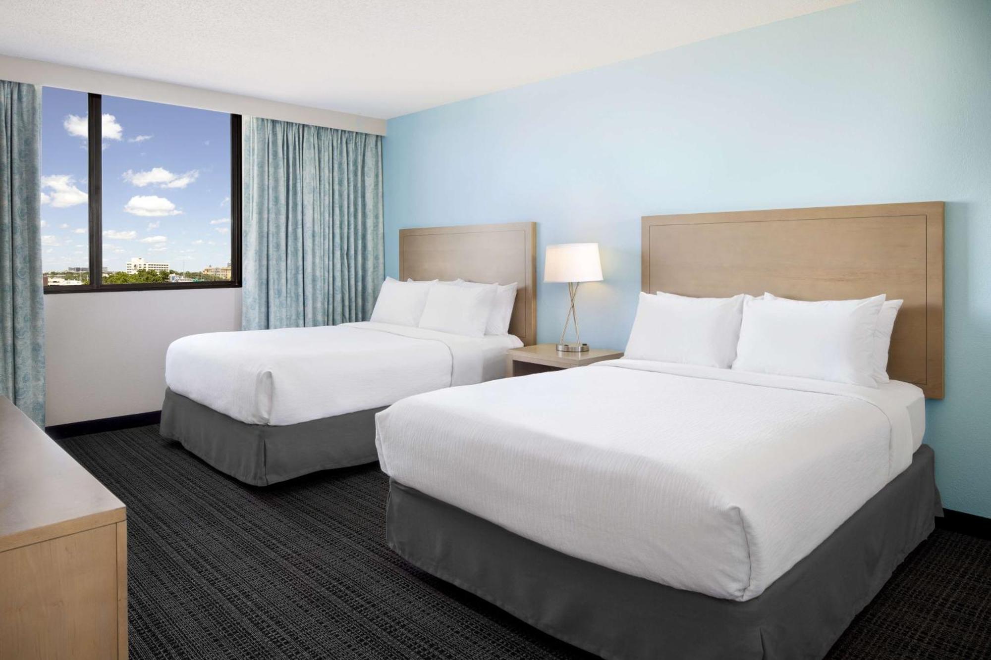 Embassy Suites By Hilton Tampa Airport Westshore Extérieur photo