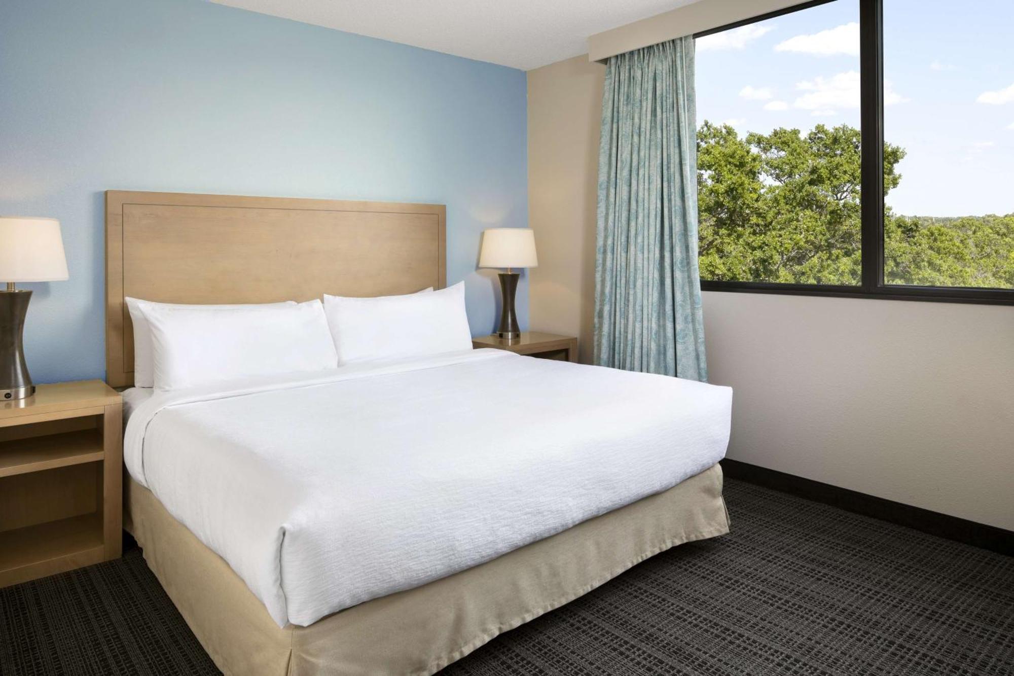 Embassy Suites By Hilton Tampa Airport Westshore Extérieur photo