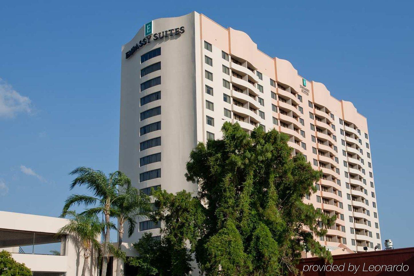 Embassy Suites By Hilton Tampa Airport Westshore Extérieur photo